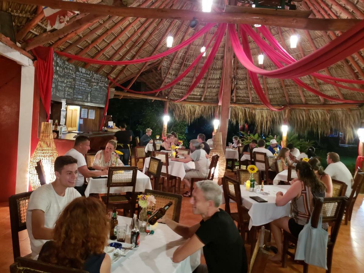 Hotel Paraiso Beach Brig Bay